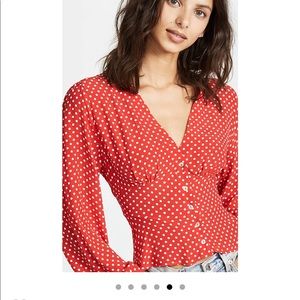 Free people love street top - red